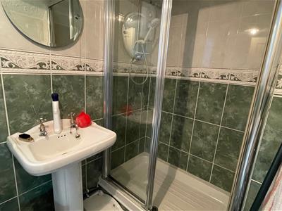 TILED 3 PIECE SHOWER ROOM
